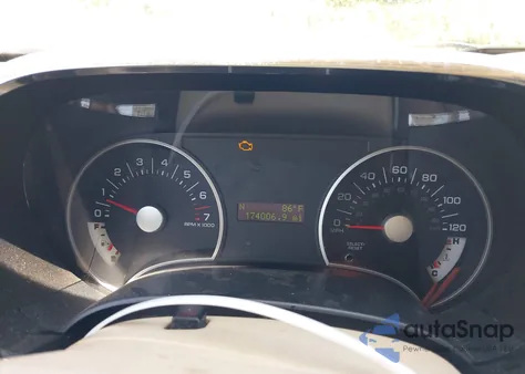 2006 Ford Explorer Xlt z USA, uszkodzony, nr VIN 1FMEU73E06UB07895